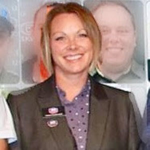 Meet your Posher, Miriam